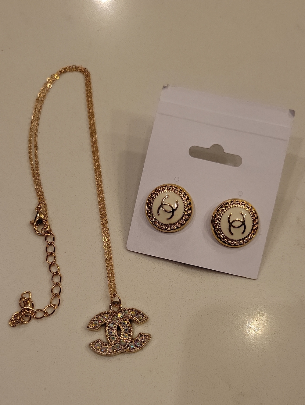 New! CC Boutique Set Of Earrings & Necklace